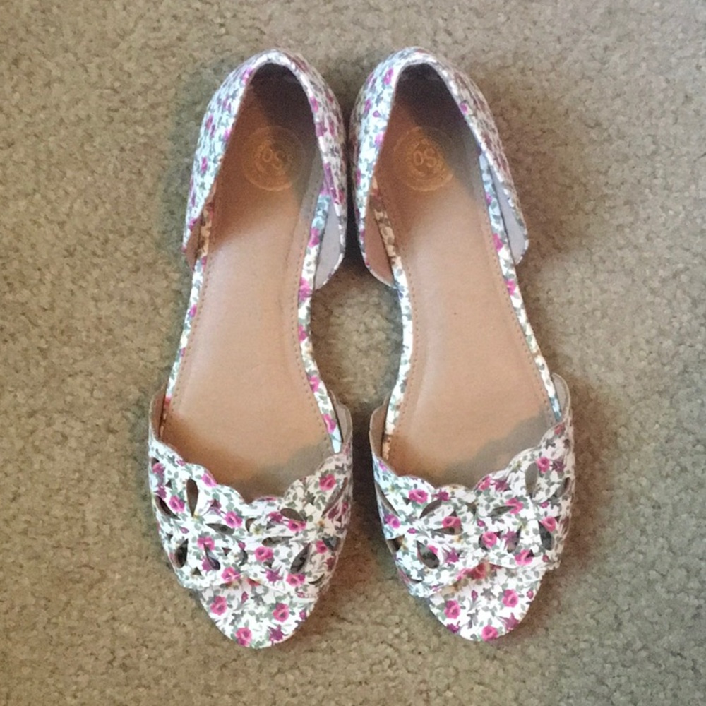 Mossimo floral flats